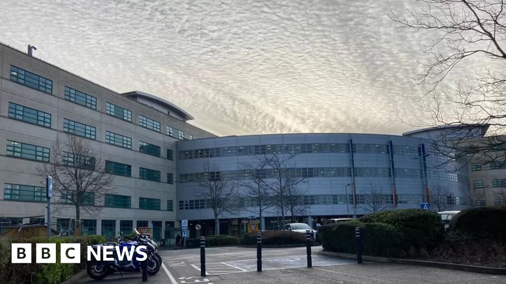 Swindon hospital pays record £2,549 for nursing shift