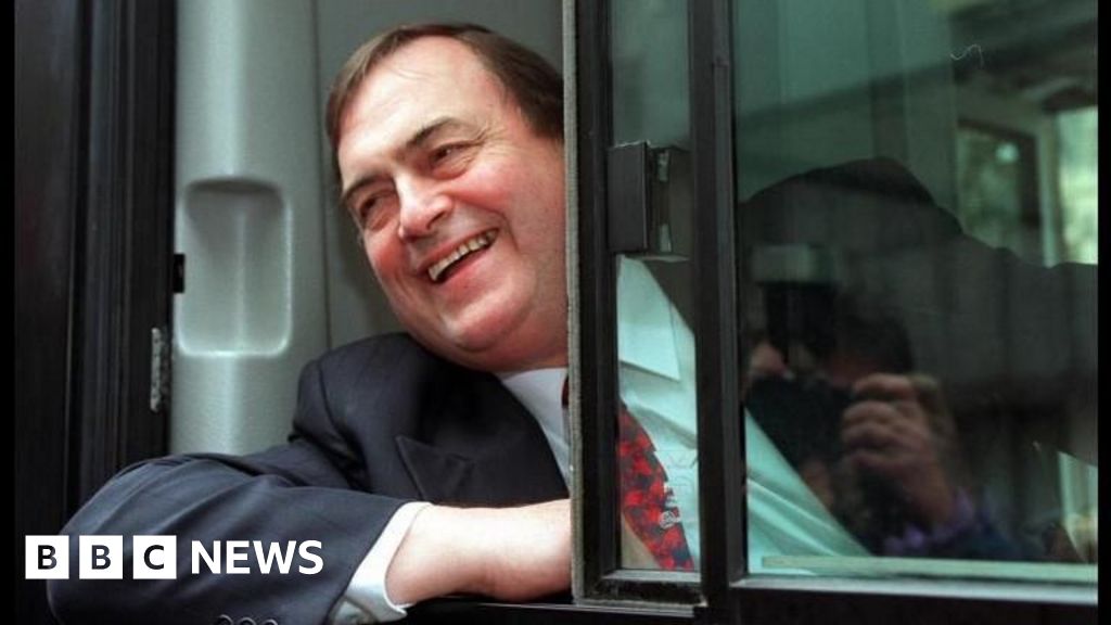 Former deputy PM Lord Prescott dies aged 86