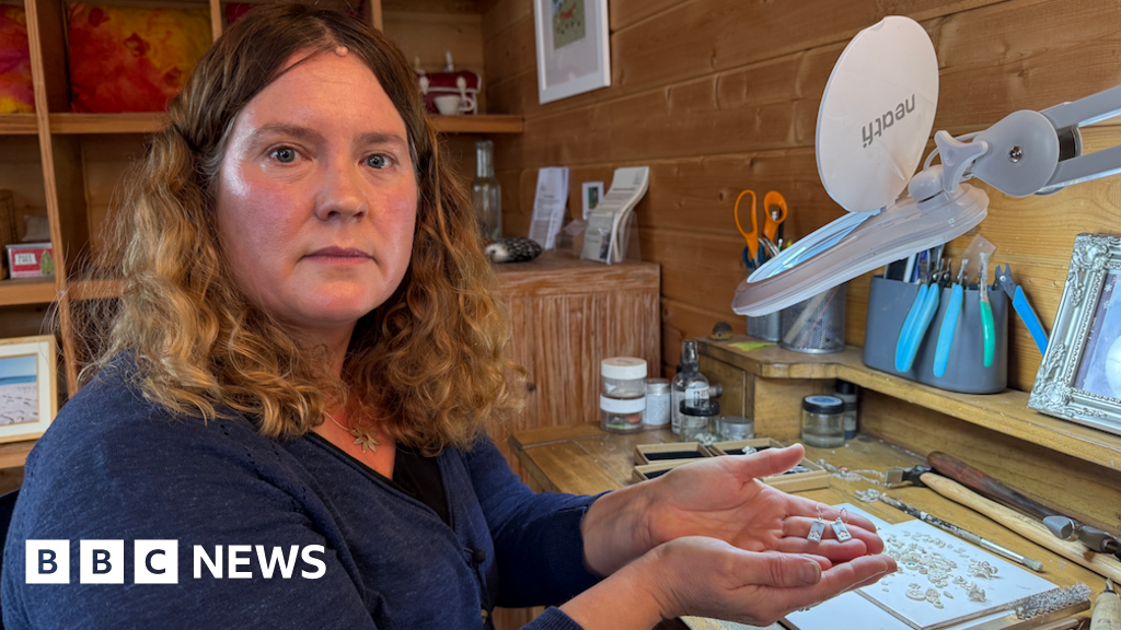 bbc.co.uk - Sarah-May Buccieri - Designer feels 'violated' by copy of jewellery on fashion site - BBC News