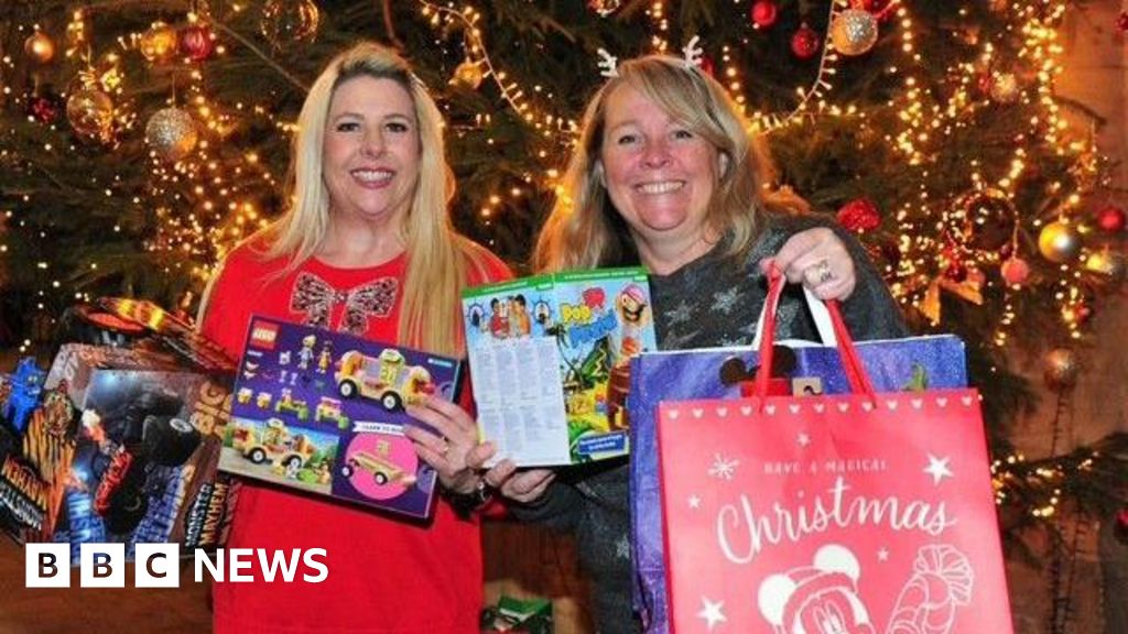 Hospitals charity marks 10 years of gift appeal
