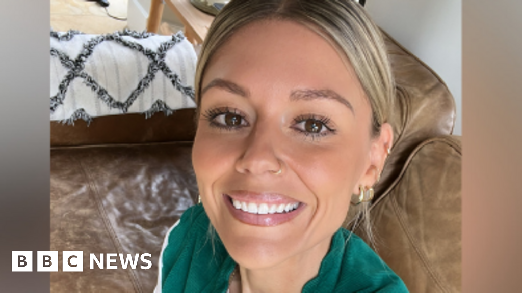 Hannah Viney Recovering Addict Uses Experience To Create Podcast BBC hannah-viney-recovering-addict-uses-experience-to-create-podcast-bbc