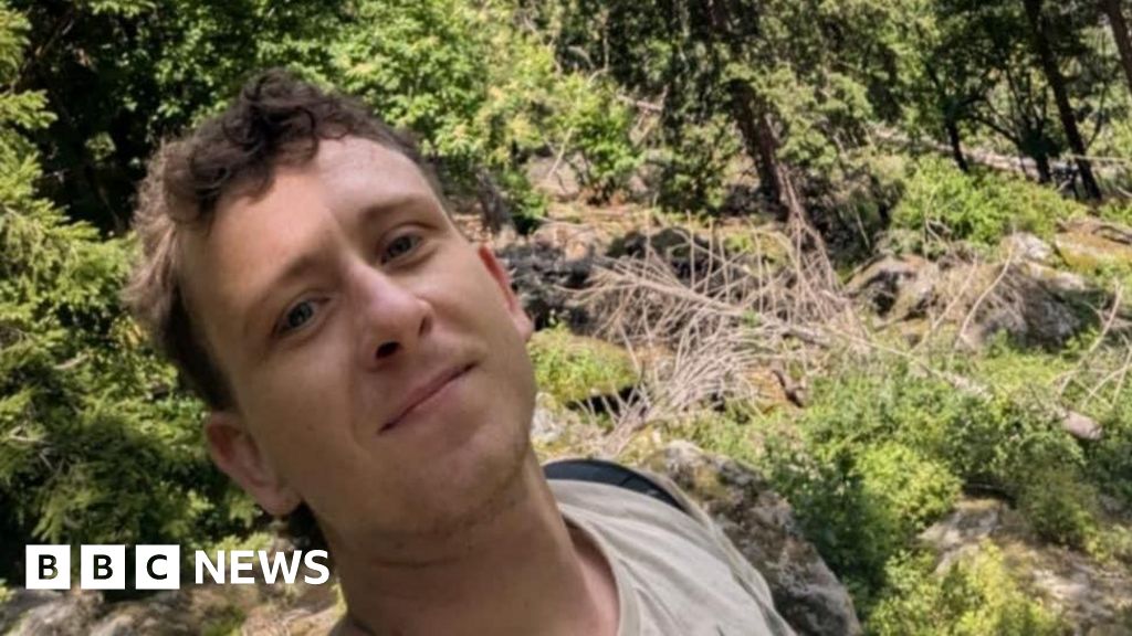 Body found in search for hiker missing in Italy