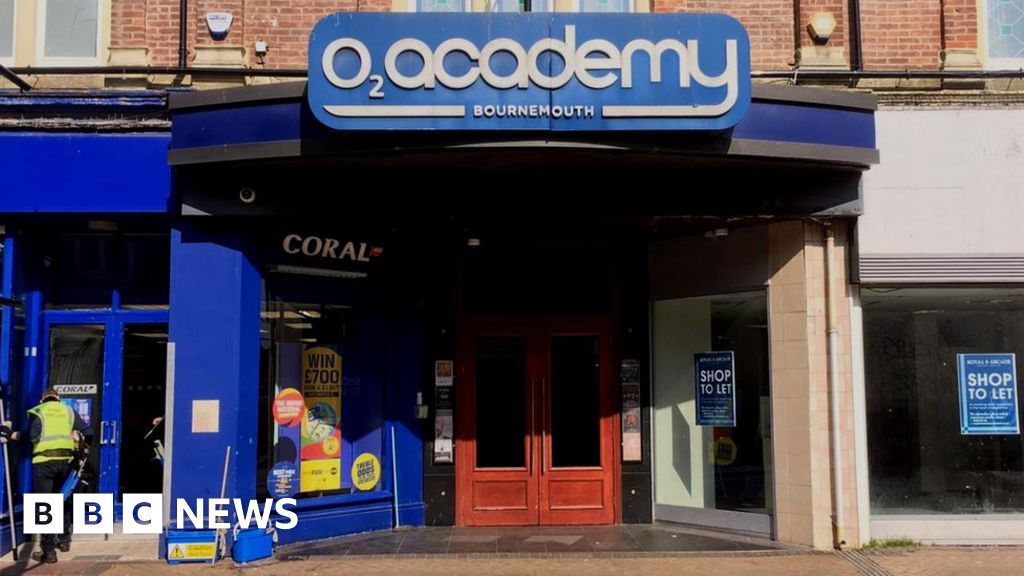 O2 Bournemouth death Woman dies in suspected drugs incident BBC News