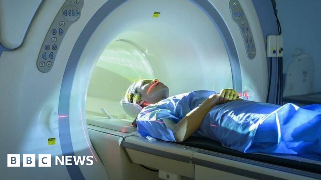 People turn to private health care to beat NHS waits, says watchdog