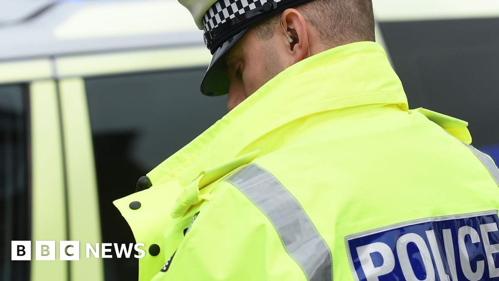 Multiple Major Road Incidents Cause Widespread Delays in Southern England