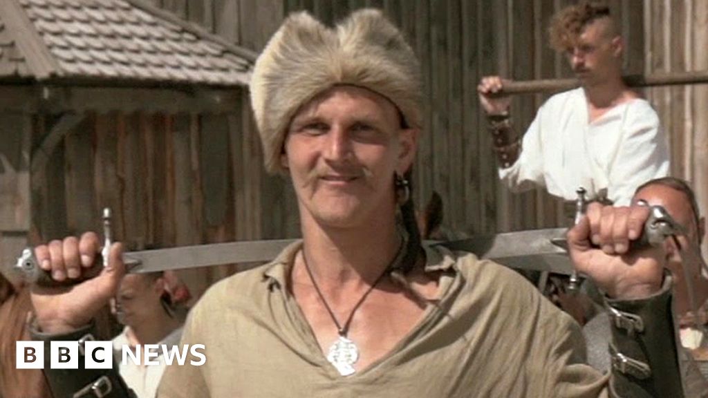 the-warrior-cossacks-of-ukraine-bbc-news