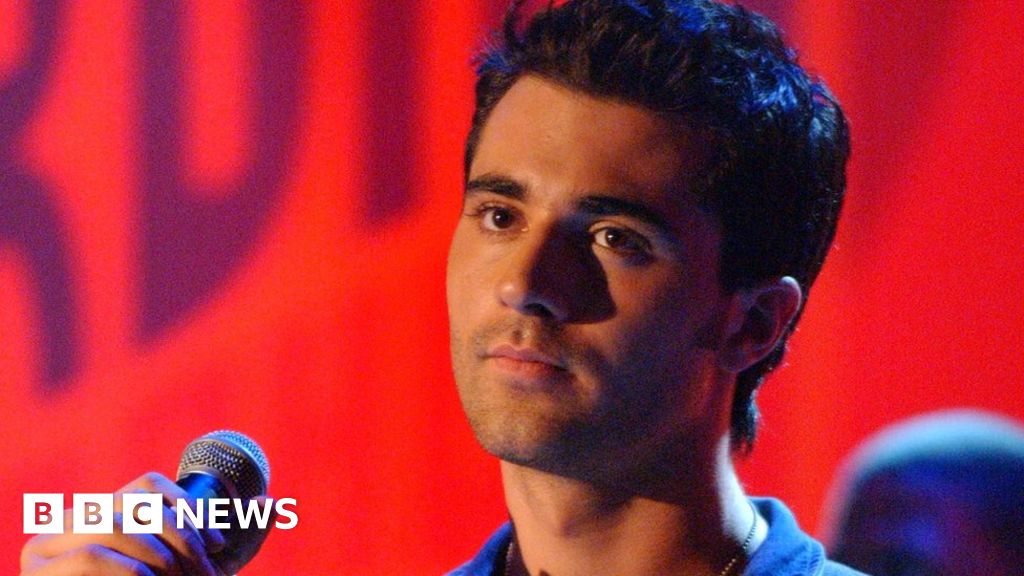 Darius Danesh: Pop idol and West End star dies aged 41