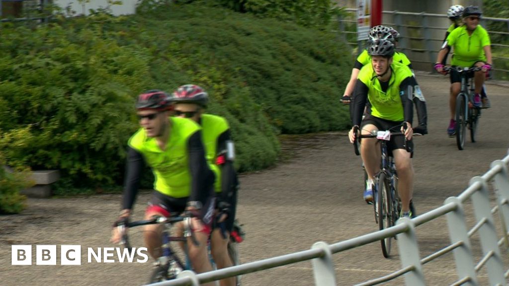 Tandem groups share joy of cycling for blind people BBC News