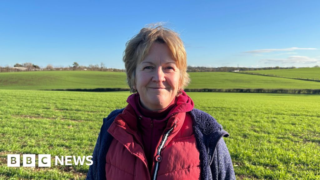 'Ridiculous' solar farm plan rejected