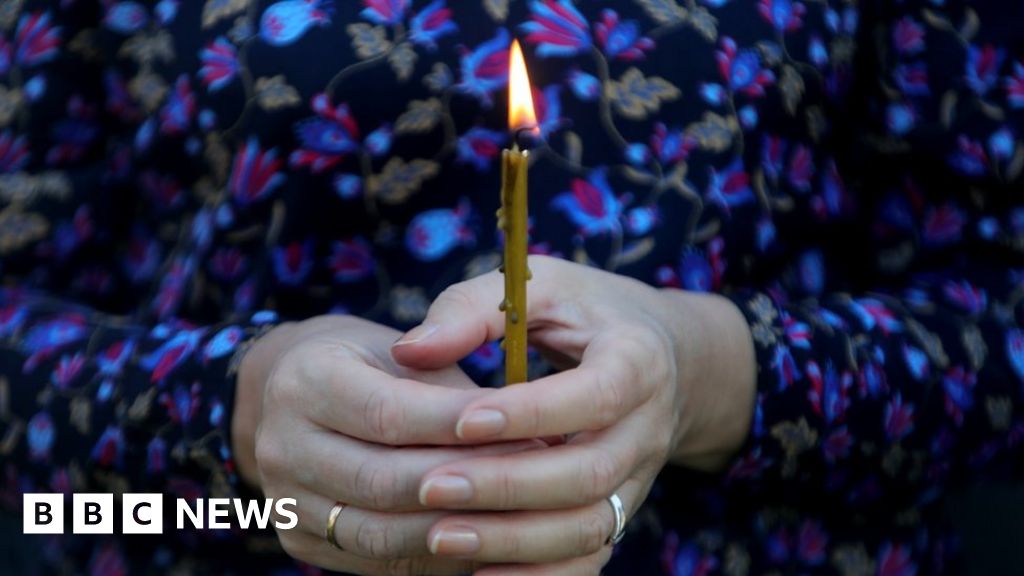 Ukraine: Three die after memorial candle lit in hospital ward