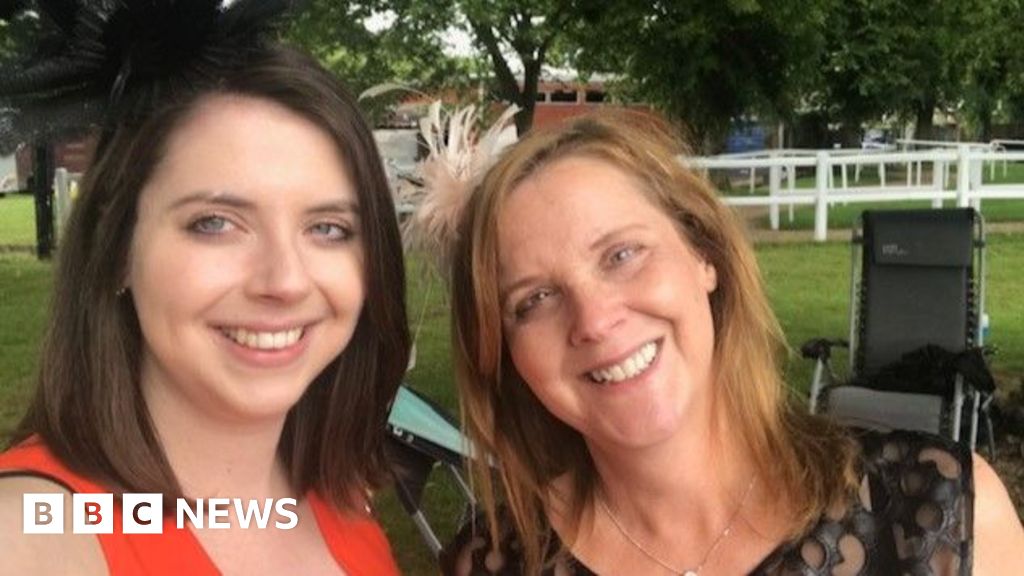 Misogyny is an epidemic fuelled by social media, Amy Hunt tells BBC in first interview