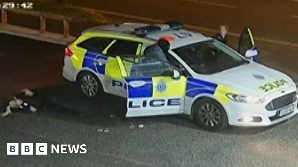 Cctv Captures Horsham Armed Robbers Attack On Pc Bbc News 