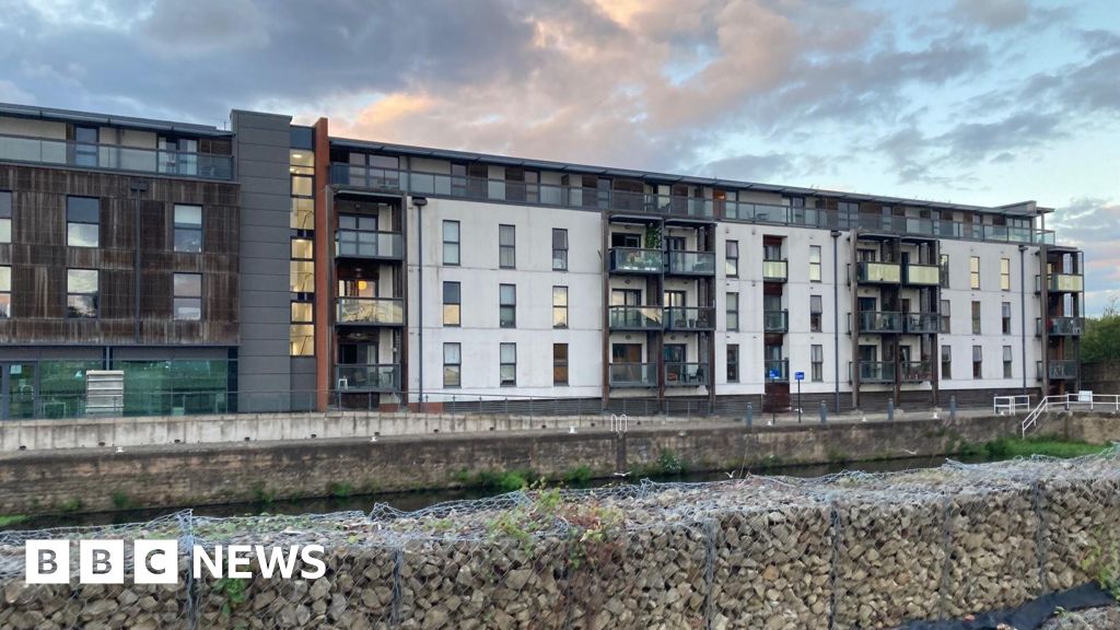 Wakefield Apartments Undergo Fire Risk Cladding Replacement