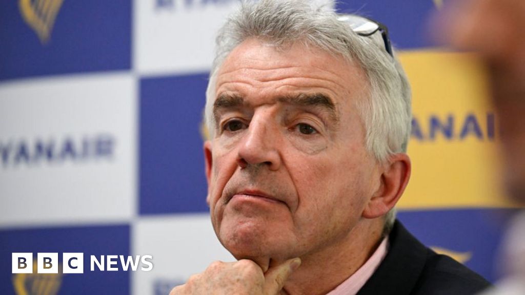 Ryanair CEO Sparks Backlash Over Teacher Remarks