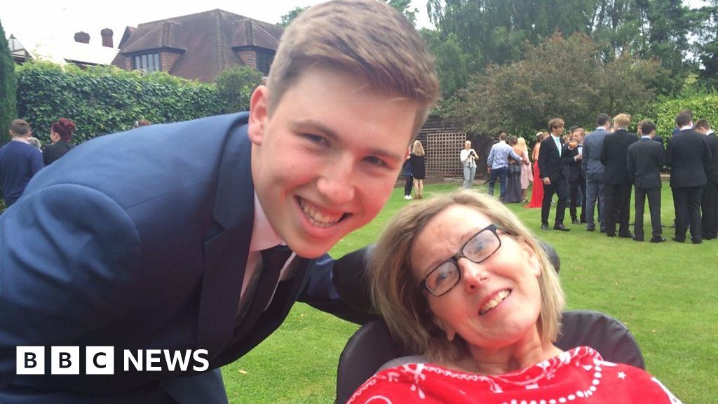 Fundraising friends hoping to get disabled mum home - BBC News