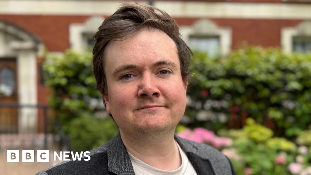 Lib Dems can 'deliver actual savings' vows Makerfield by-election candidate