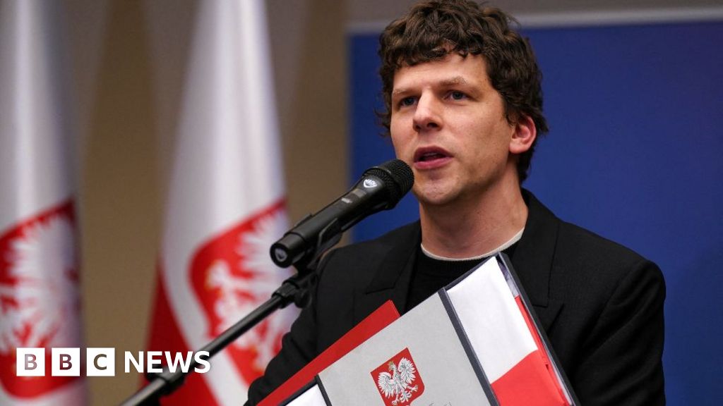 US actor Jesse Eisenberg gets Polish citizenship