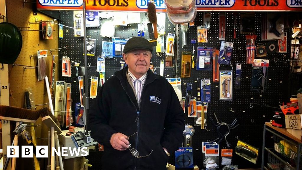 Hardware store Gregory Pank closing down in Birmingham BBC News