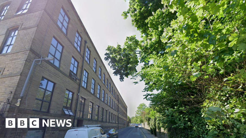 Girl, 2, Injured in Keighley Window Fall