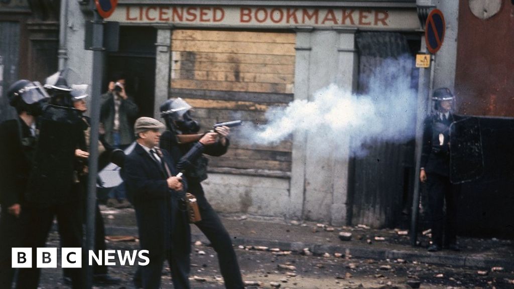 What set Northern Ireland's Troubles alight?