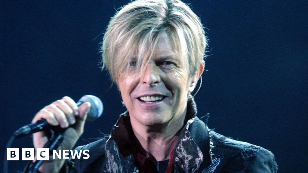 bbc.co.uk - Emma Stanley - Free David Bowie concert celebrates Blackpool City of Culture bid