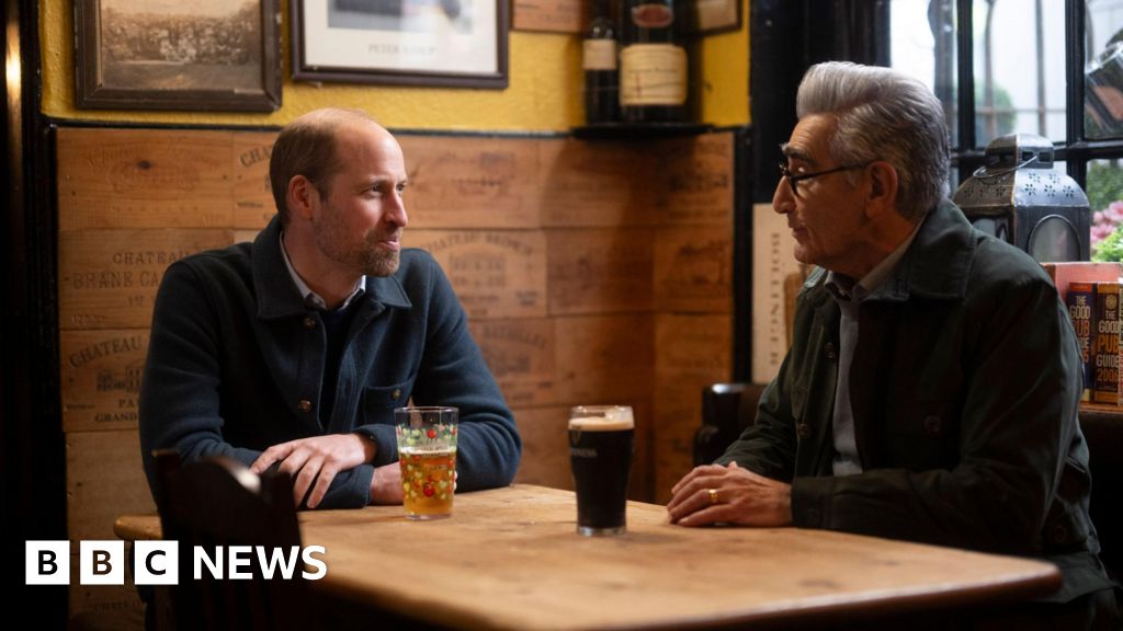 Prince William shares a pint with Schitt's Creek star Eugene Levy