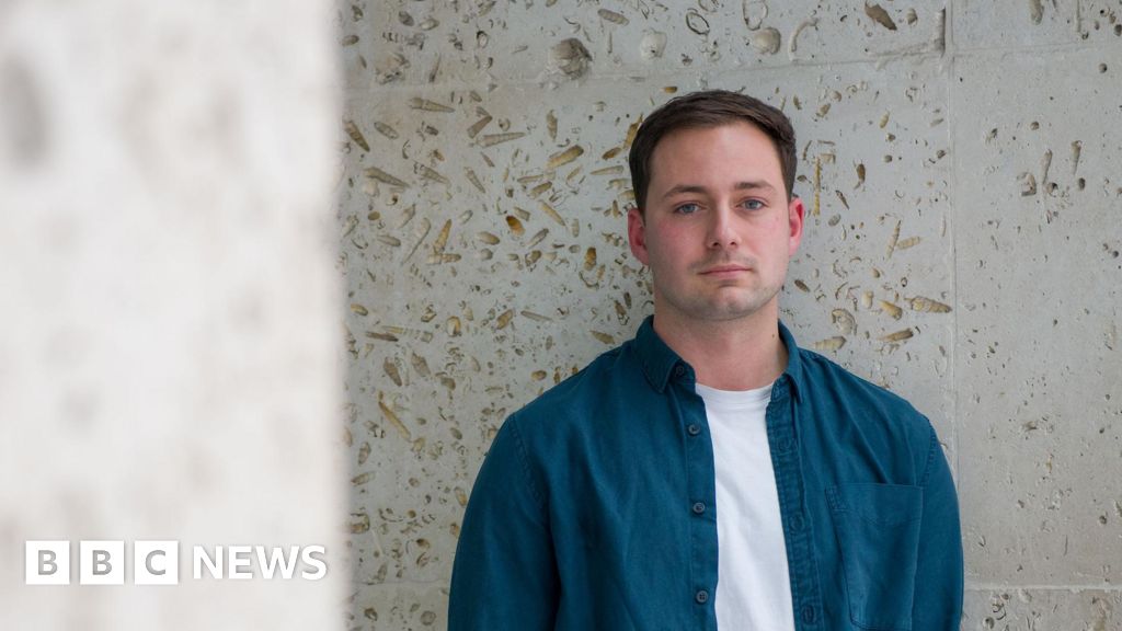 Reasons to Stay: Letters from strangers hope to reduce suicides