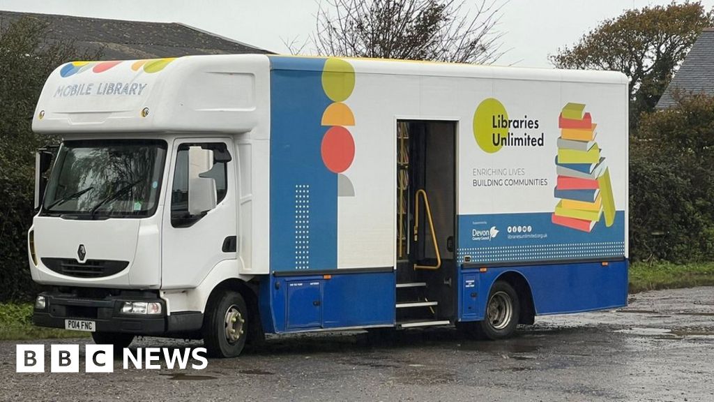 Devon mobile libraries axed despite celebrity backing 