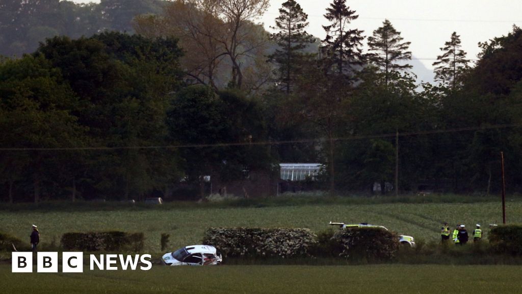 Jim Clark Rally crash witness recalls 'pandemonium' - BBC News