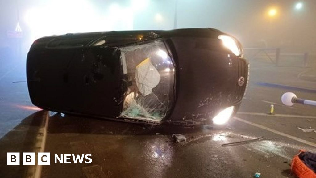 CarltoninLindrick Man charged after flipped car found abandoned