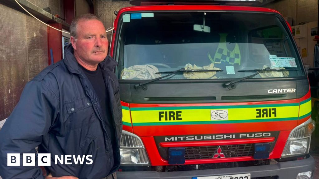 bbc.co.uk - Mike McBride - Arranmore Island: Campaigners raise concern over future of fire service
