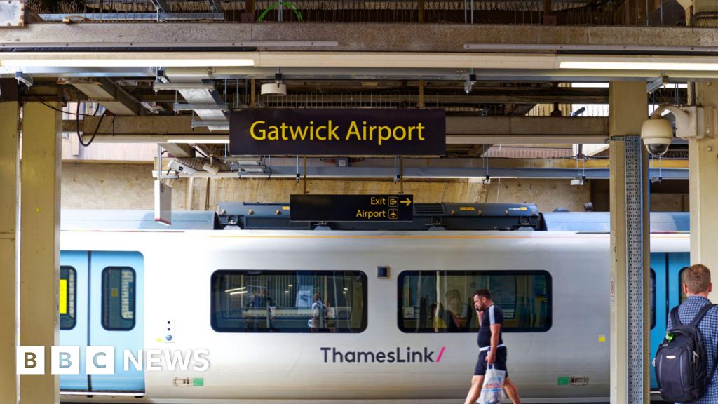 Gatwick rail delays after train hits obstruction