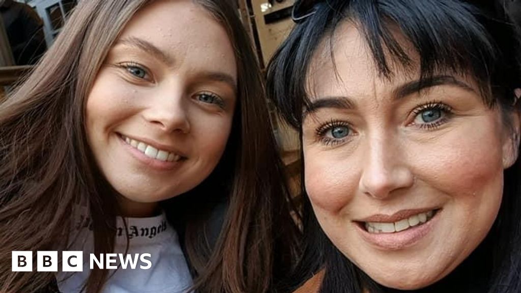 Soldiers mum says no apology will bring her back