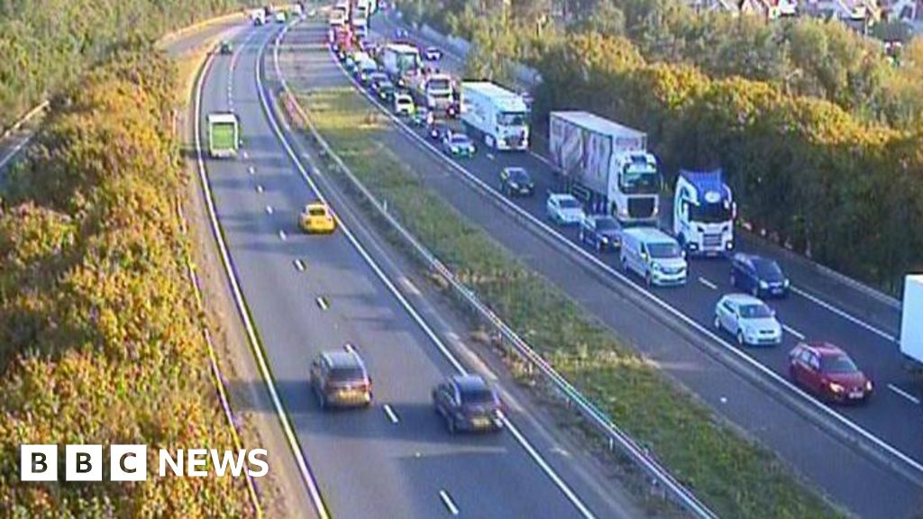 Lorry Incidents Cause Delays on UK Motorways