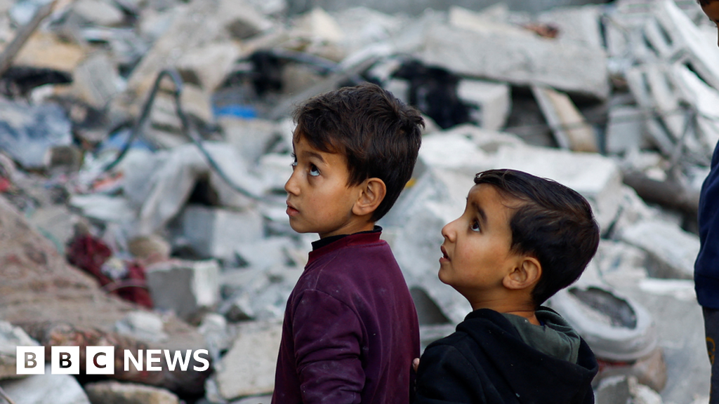 Войната между Израел и Газа: Блинкен казва, че цената на конфликта върху децата е твърде висока