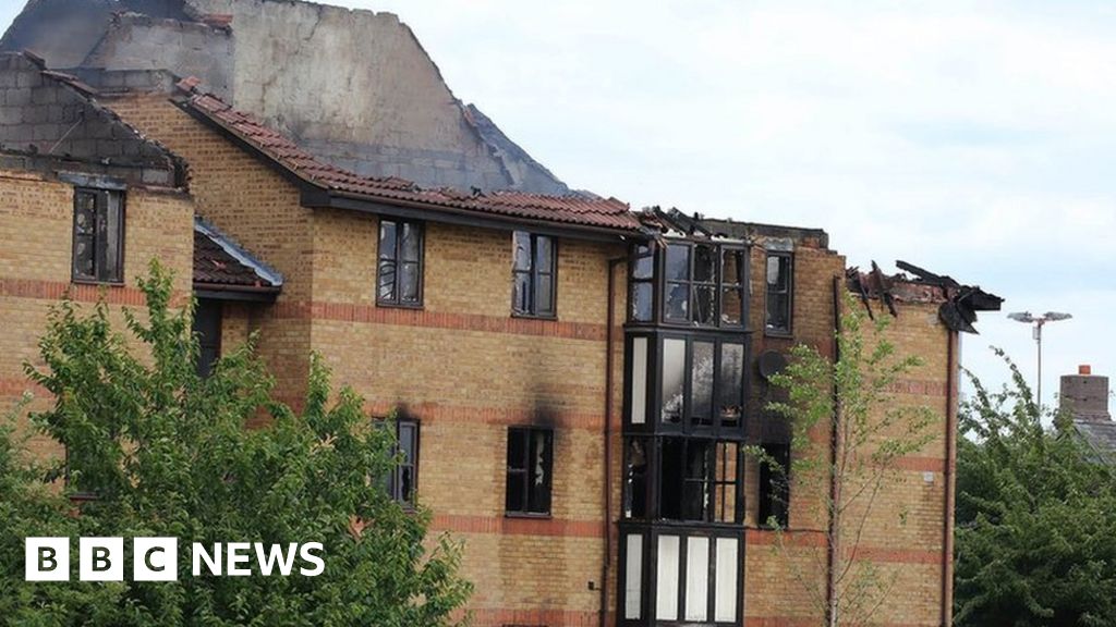 Bedford woman died in explosion after setting fire to neighbour's flat