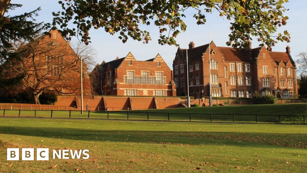 Epsom College head found dead with husband and daughter, 7