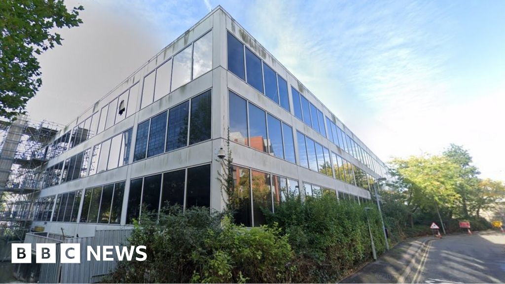 swindon-uk-life-centre-office-block-to-be-turned-into-flats