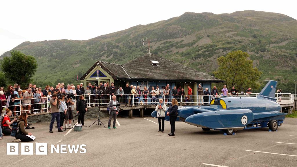 Bluebird returns to record site 70 years on