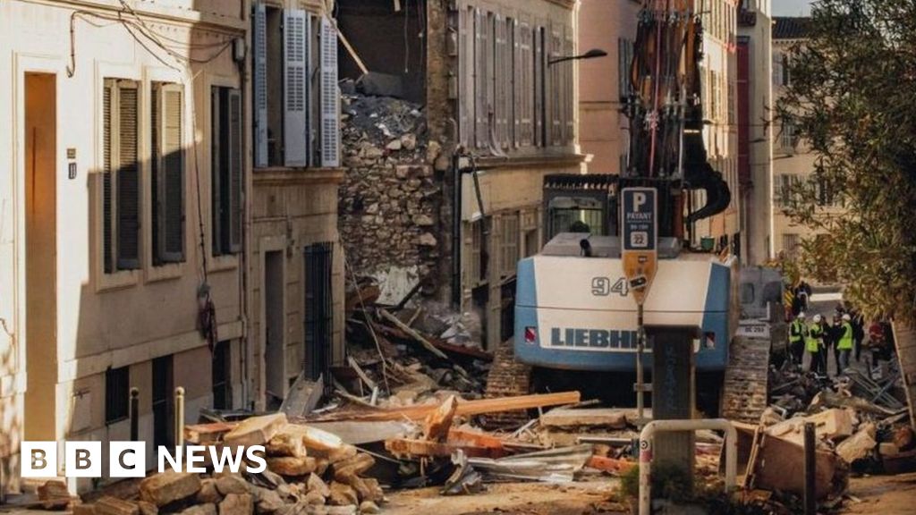 A marseille-i épület összedőlt, nyolc ember meghalt