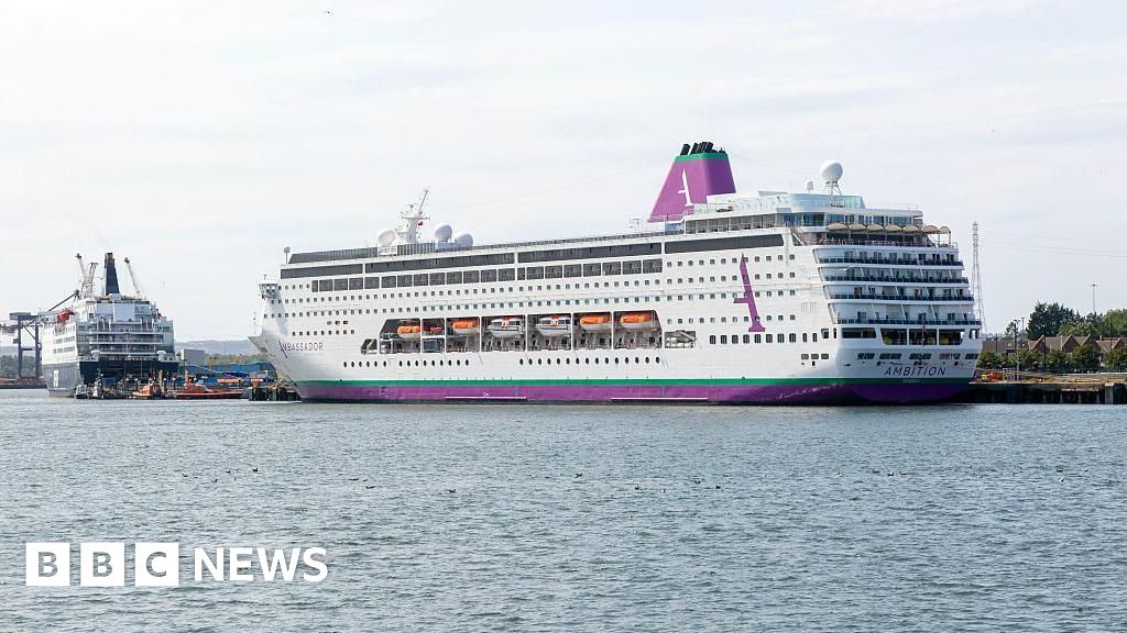 More than 1,000 passengers held on cruise in France after gastroenteritis outbreak