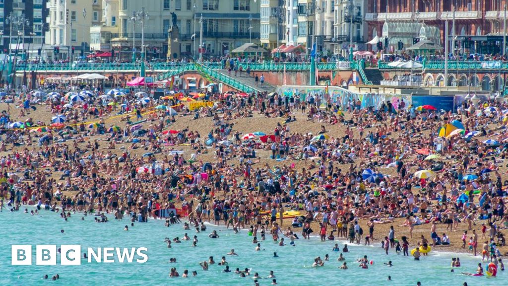 Summer heatwave 'death spike' seen in UK BBC News