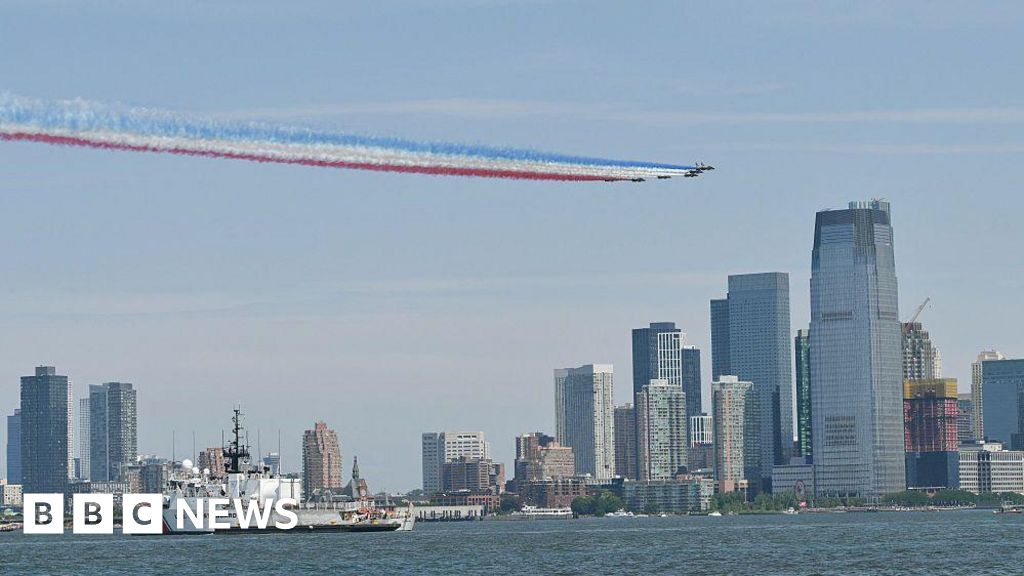 Fireworks, flyovers and a 'really long' Trump speech ahead as US celebrates 250th