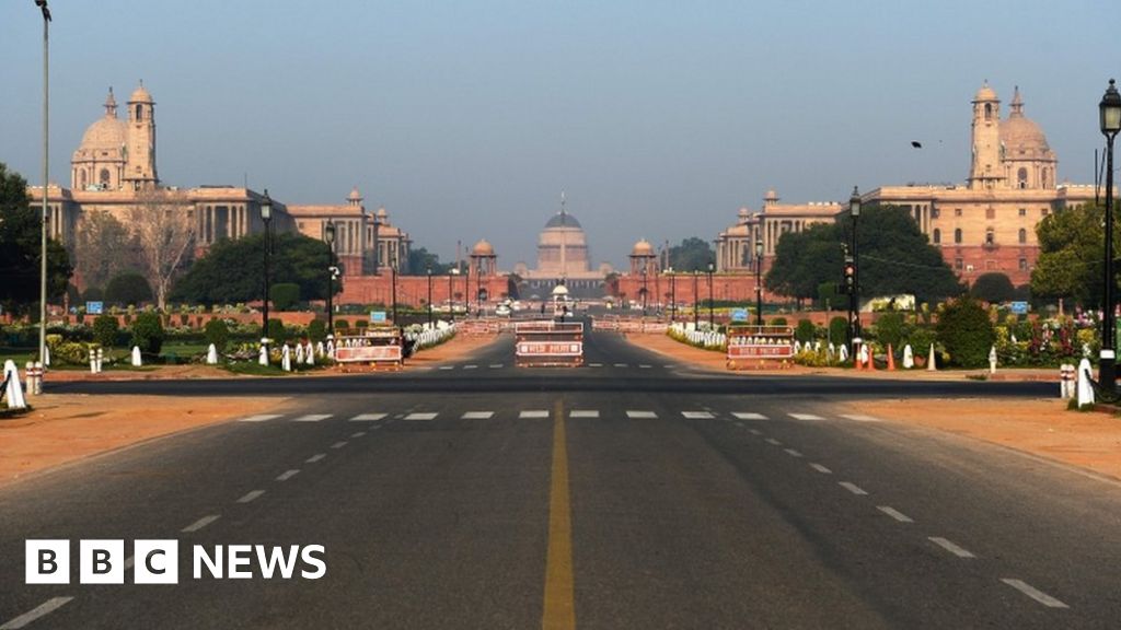Coronavirus: India observes 14-hour curfew