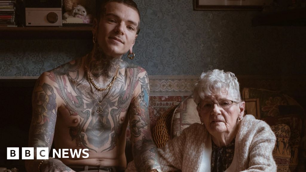 bbc.co.uk - Louise Parry - Photo of Norwich tattoo artist with his nan wins award