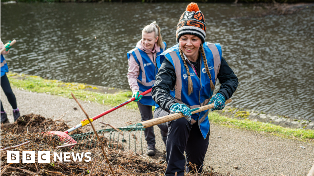 Canal And River Trust: Charity Launches Biggest Volunteer Appeal - BBC News