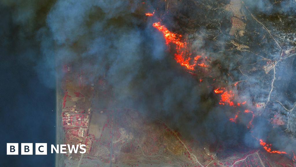 Greece fires in maps and satellite images show extent of damage BBC News