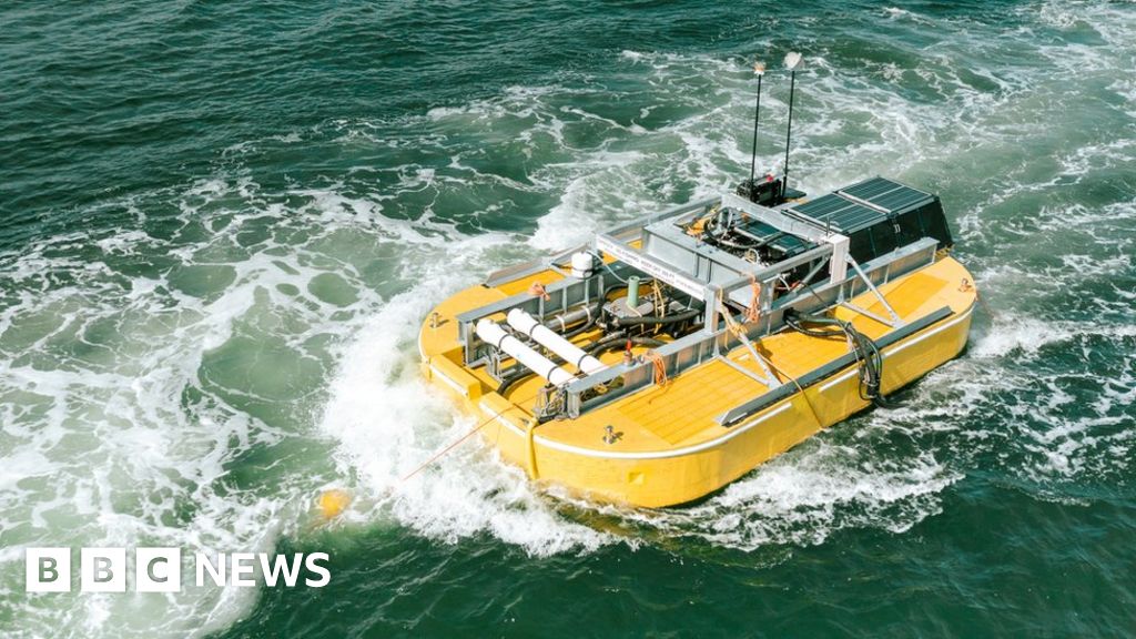 The floating desalination machines powered by the waves