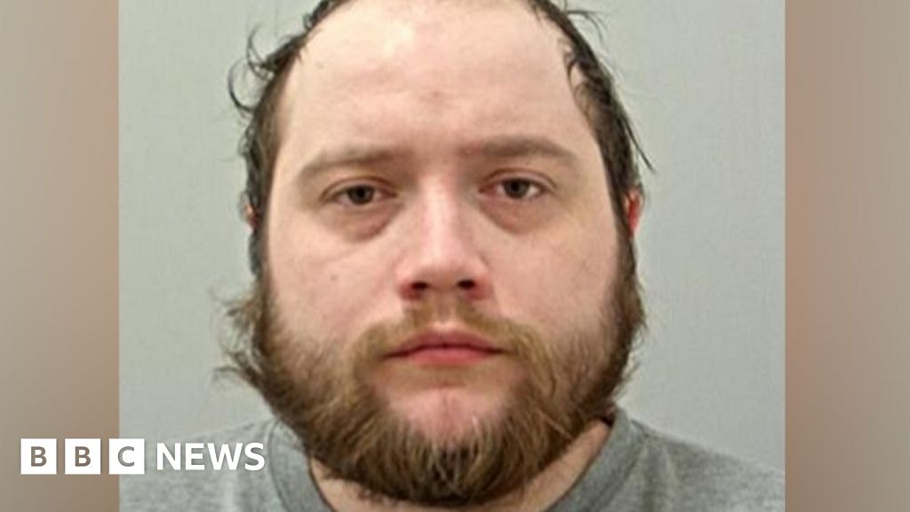 Burnley Man who shook baby boy causing brain bleeds jailed