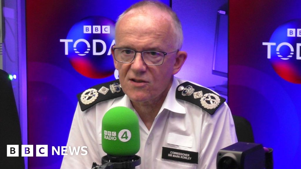 Anti-crime pledges will not be met without extra money, Met chief warns